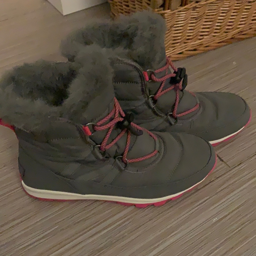 Sorel women’s boots.